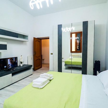 Casa Angelina - Appartamento Zona Sangiovanni Rzym Zewnętrze zdjęcie